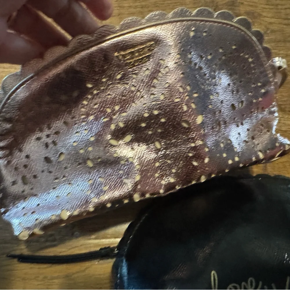 Victoria’s Secret makeup bags Love Victoria